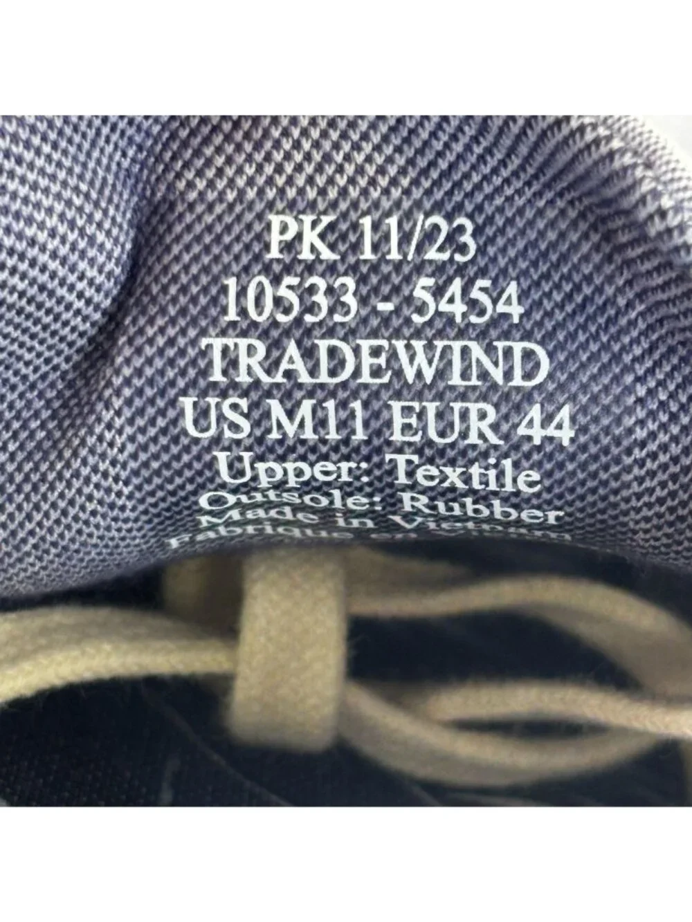 Olukai Mens Size 11 Tradewind Sneakers Blue Casual Canvas Lightweight Shoes NWT
